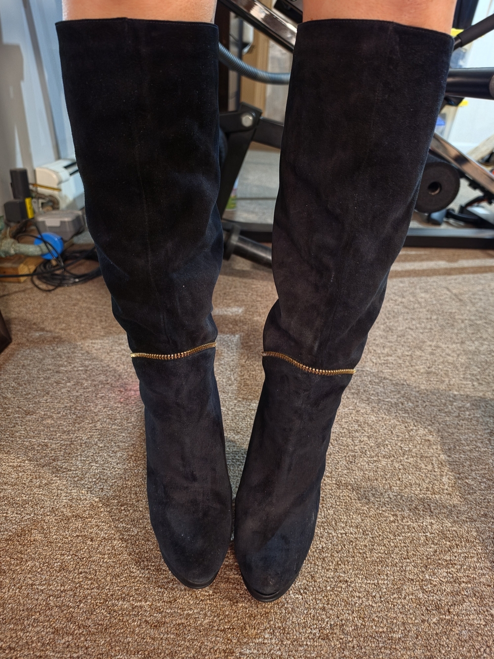 Women's Black Suede High-Heel Knee Boot with Gold Zip - Picture 7 of 7